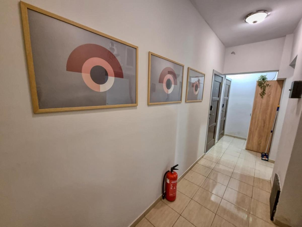 Charming Studio In Sofia Center Buitenkant foto